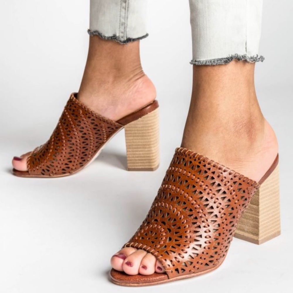 Like New Jeffrey Campbell Kelowna Heeled Shoes